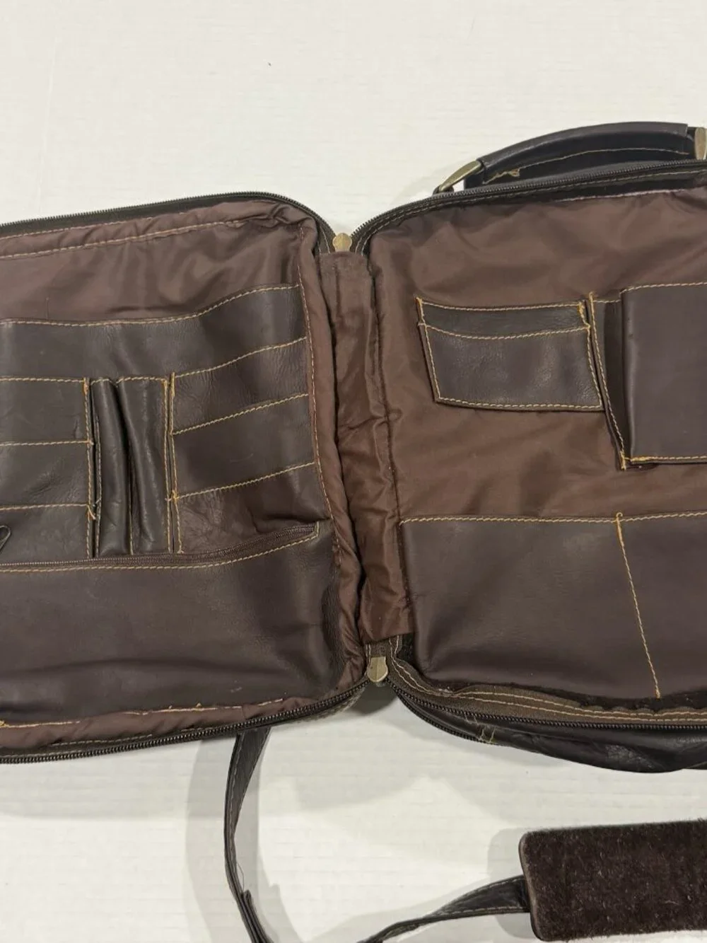 Vintage Cortez Columbian Leather Crossbody Purse Bag Small Messenger Bag